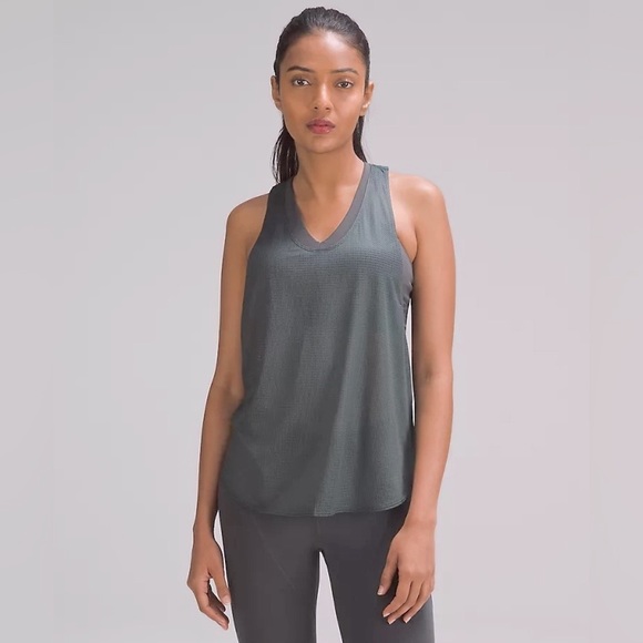 NWT Lululemon Limited Edition Lab Women's Grid Mesh Singlet Graphic - Picture 3 of 10